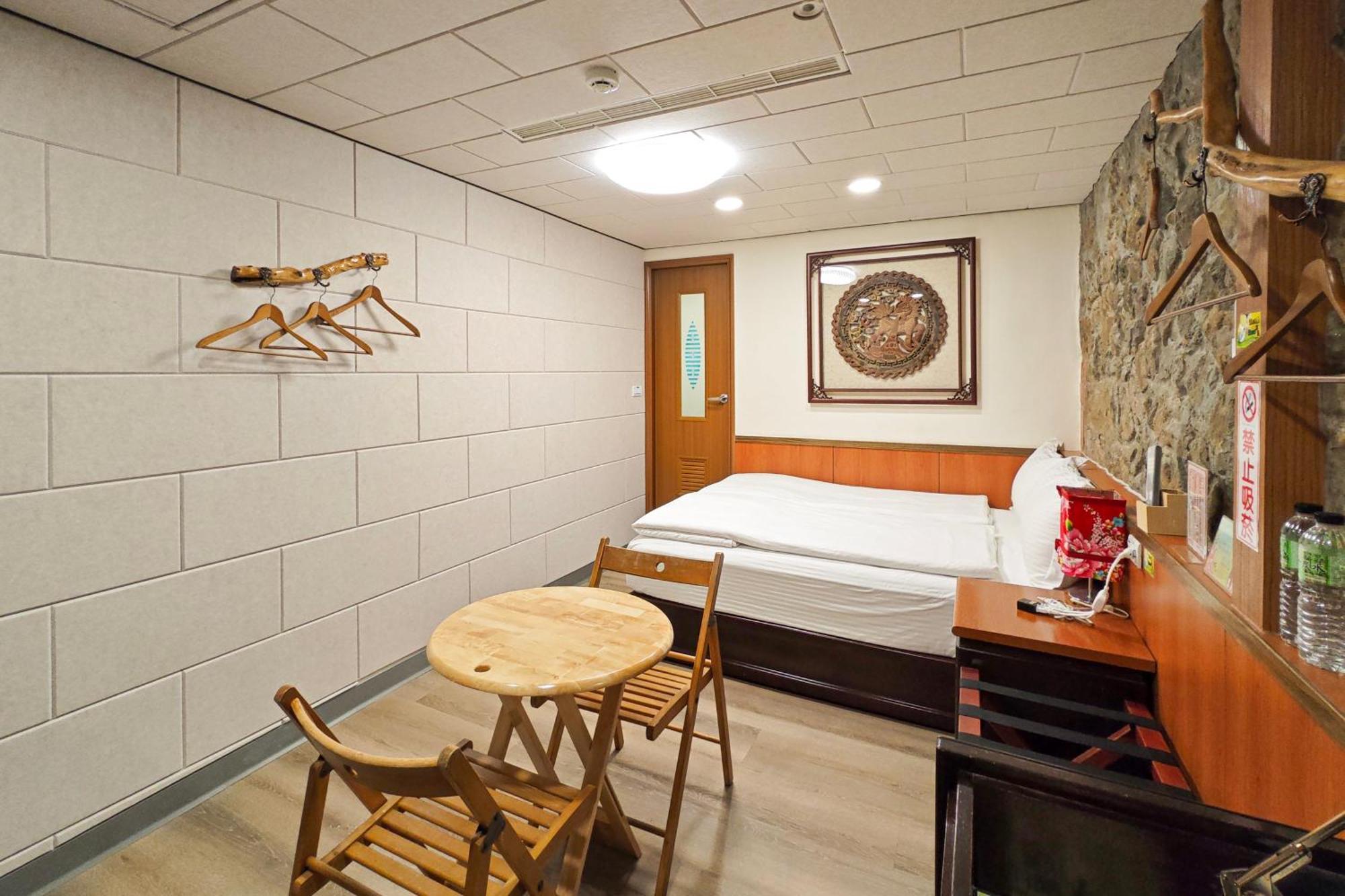 Qu Hi Home Stay Jiufen Zimmer foto